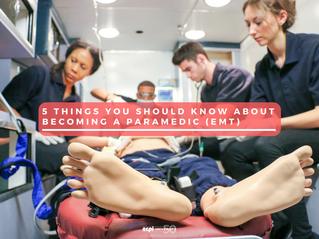 5 things You need to Know About Becoming a Paramedic (EMT)