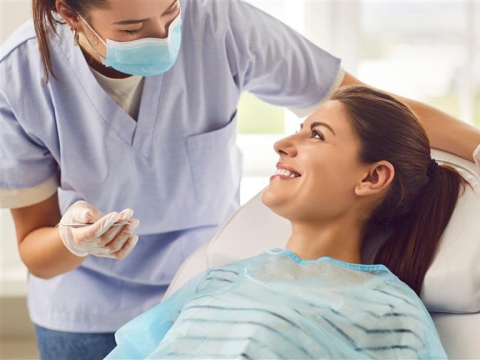 Dental Assisting Comprehensive Guide Blog Thumbnail